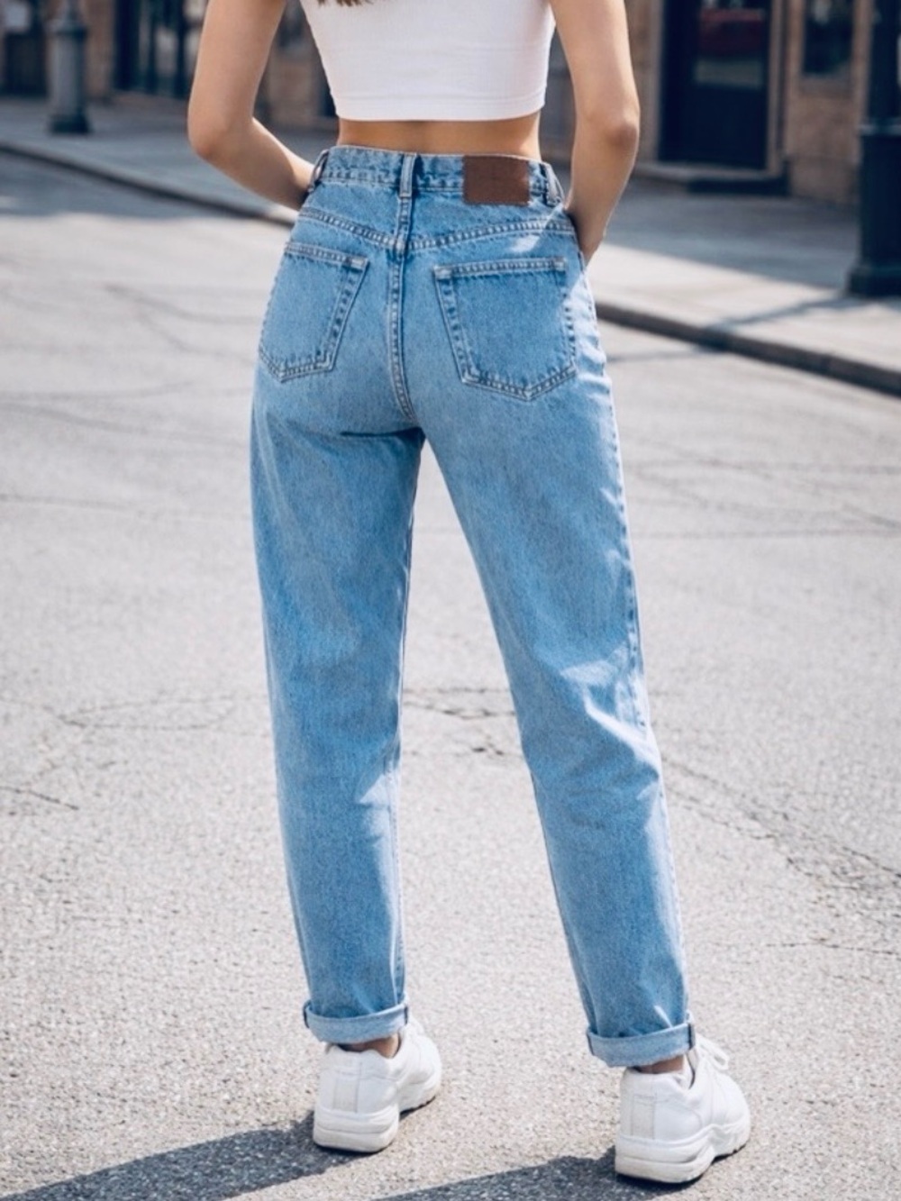 Calvin Klein Jeans vintage 90s 6/8 Blue tapered high rise mom jeans